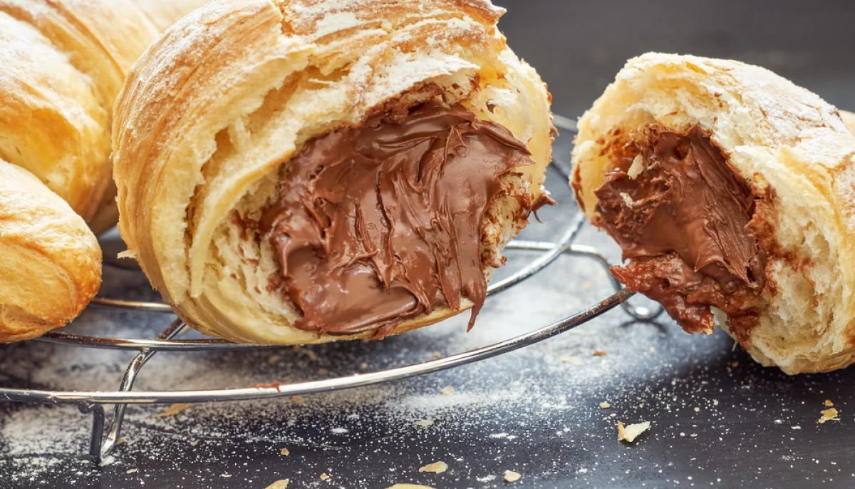 Tu peux désormais créer TON croissant fourré près de Lyon (et c’est fou) !